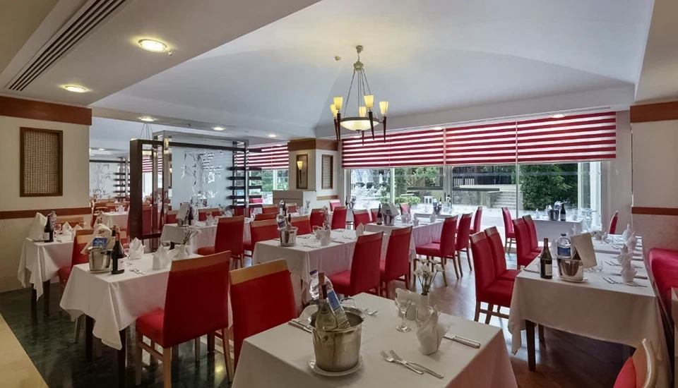 هتل لیبرتی لارا آنتالیا